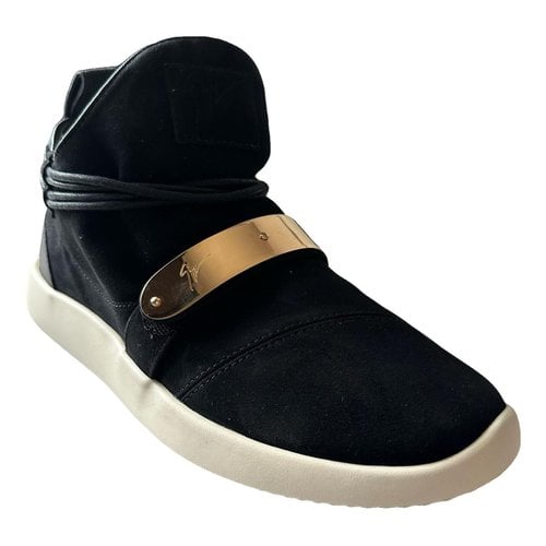 Pre-owned Giuseppe Zanotti Low Trainers In Black