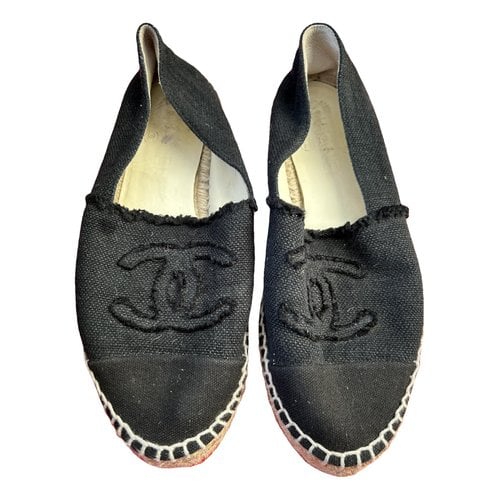 Pre-owned Chanel Cloth Espadrilles In Black