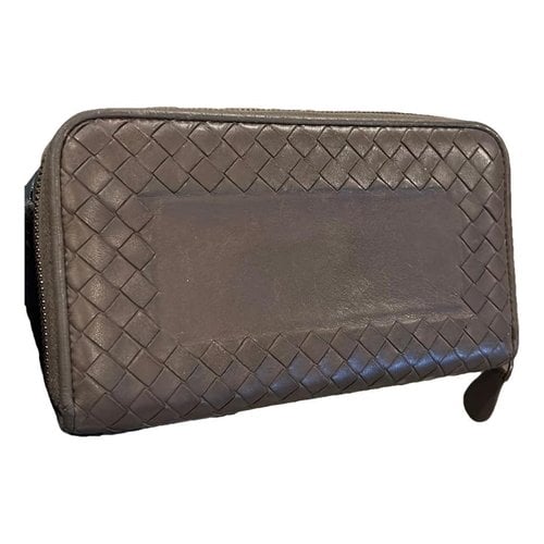 Pre-owned Bottega Veneta Intrecciato Leather Wallet In Khaki