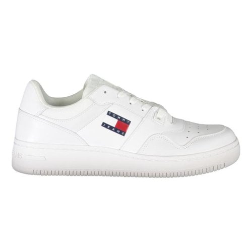 Pre-owned Tommy Jeans Leather Low Trainers In White