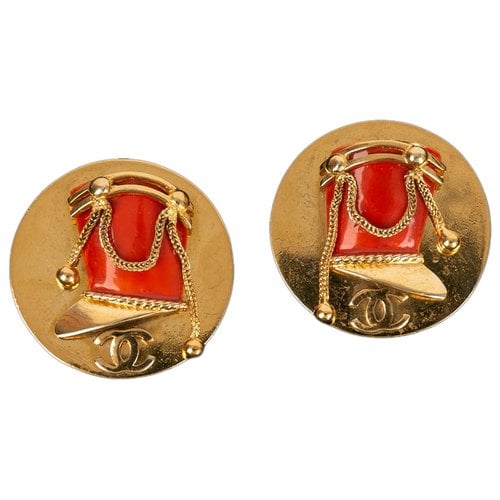 Pre-owned Chanel Baroque Earrings In Red