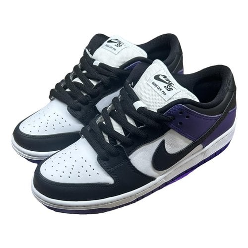 Pre-owned Nike Sb Dunk Low Leather Low Trainers In Purple
