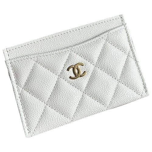 Pre-owned Chanel Gabrielle Leather Wallet In White