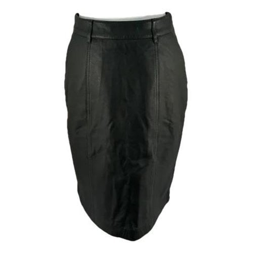 Pre-owned Reiss Leather Mid-length Skirt In Green