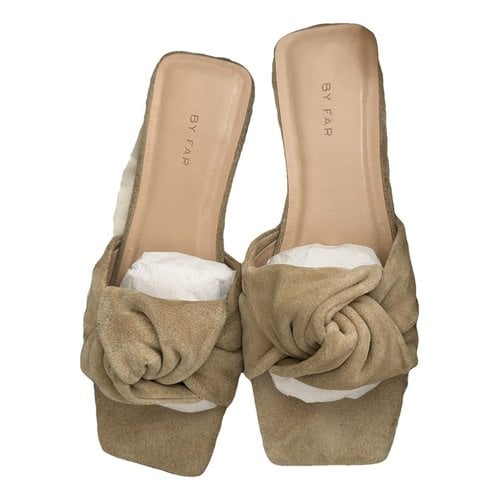 Pre-owned By Far Leather Mules In Beige