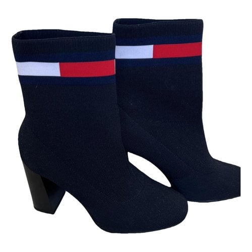 Pre-owned Tommy Hilfiger Boots In Black