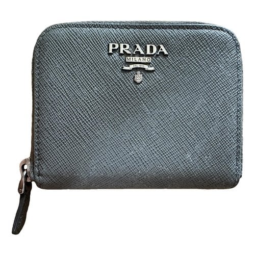 Pre-owned Prada Leather Purse In Grey