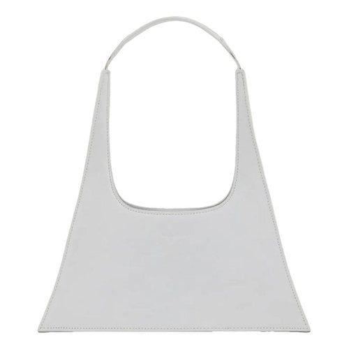 Pre-owned Reike Nen Leather Handbag In White