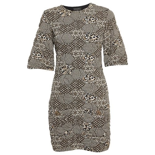 Pre-owned Chanel Wool Dress In Gold
