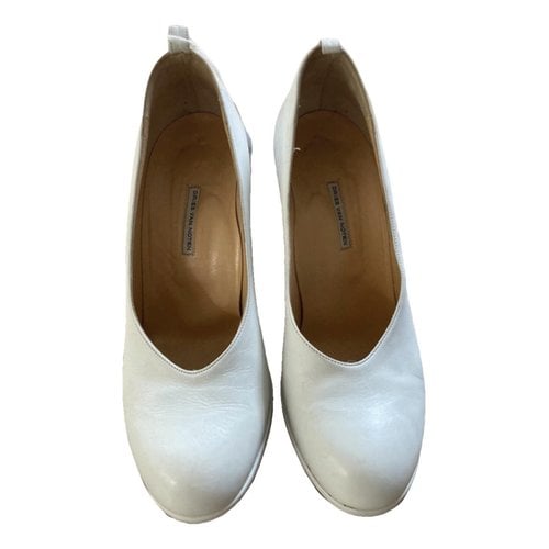 Pre-owned Dries Van Noten Leather Heels In White