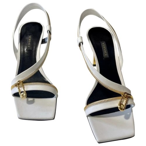 Pre-owned Versace Leather Sandals In White