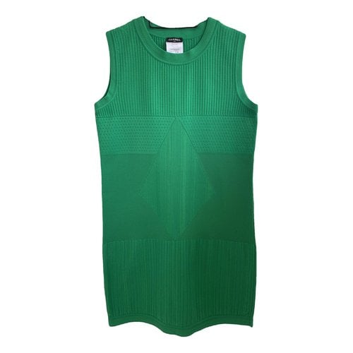 Pre-owned Chanel Dress In Green