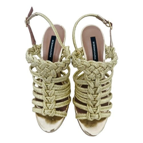 Pre-owned Bcbg Max Azria Patent Leather Sandal In Gold