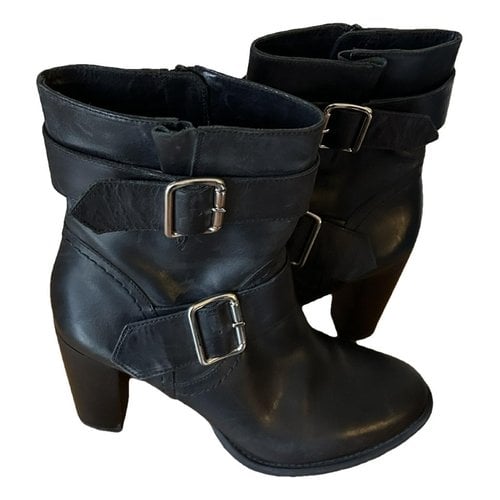Pre-owned Unisa Leather Boots In Black