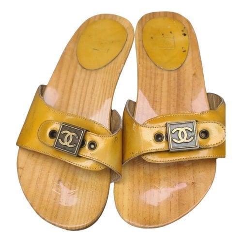 Pre-owned Chanel Vinyl Sandal In Yellow