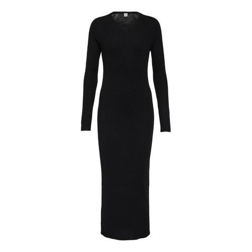 Pre-owned Totême Wool Mid-length Dress In Black