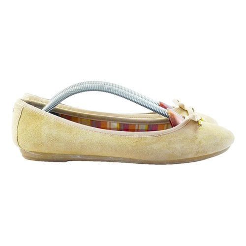 Pre-owned Tommy Hilfiger Leather Ballet Flats In Beige