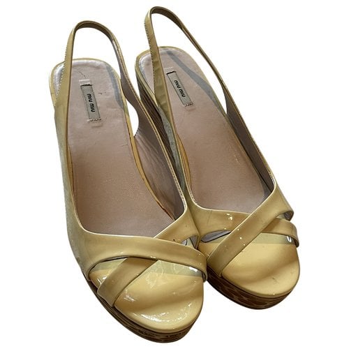 Pre-owned Miu Miu Patent Leather Sandal In Yellow
