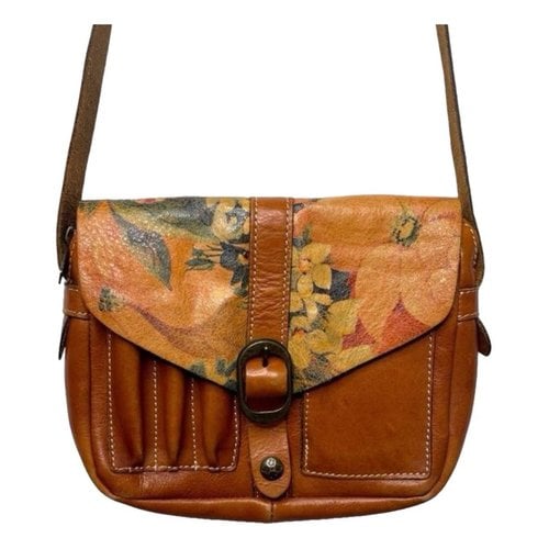 Pre-owned Patricia Nash Leather Crossbody Bag In Camel