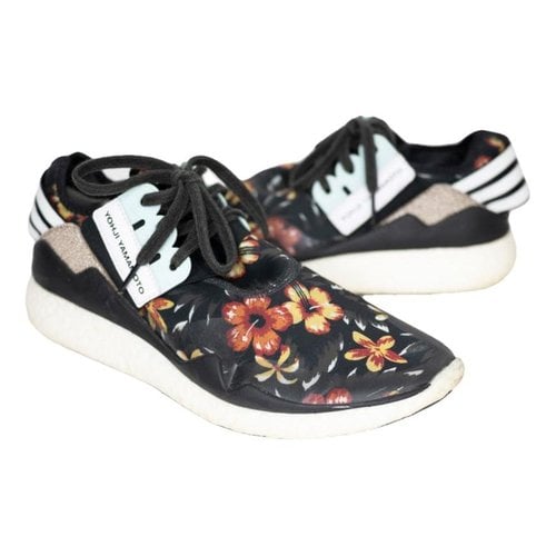 Pre-owned Y-3 By Yohji Yamamoto Cloth Low Trainers In Multicolour