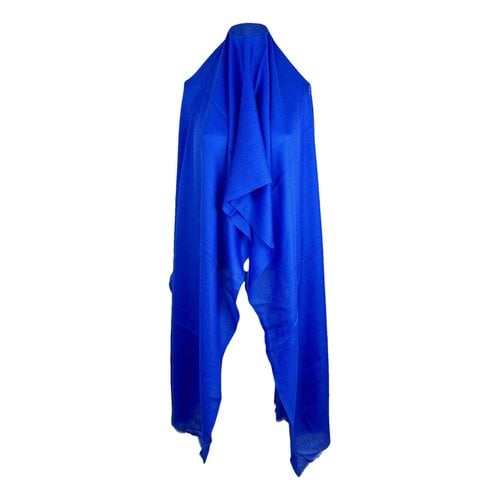 Pre-owned Versace Cashmere Stole In Blue