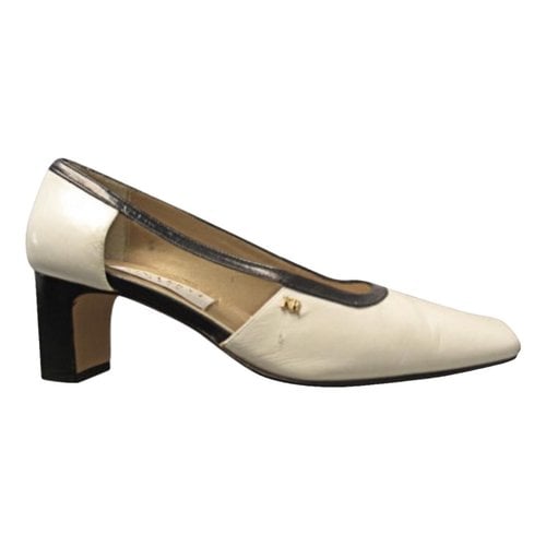 Pre-owned Nina Ricci Leather Heels In White
