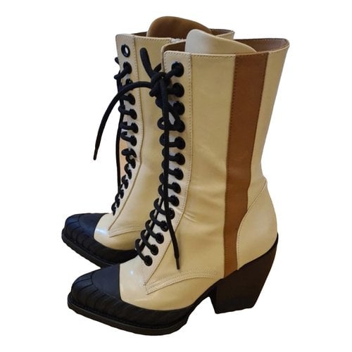 Pre-owned Chloé Leather Lace Up Boots In Beige