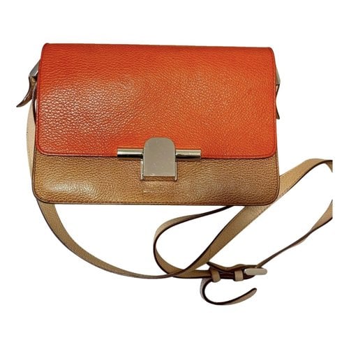 Pre-owned Massimo Dutti Leather Crossbody Bag In Red