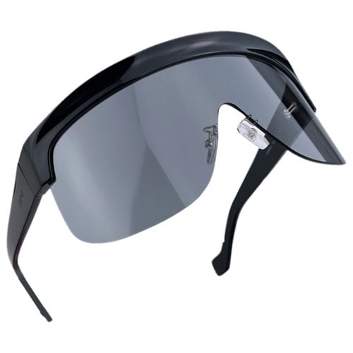 Pre-owned Loewe Sunglasses In Black