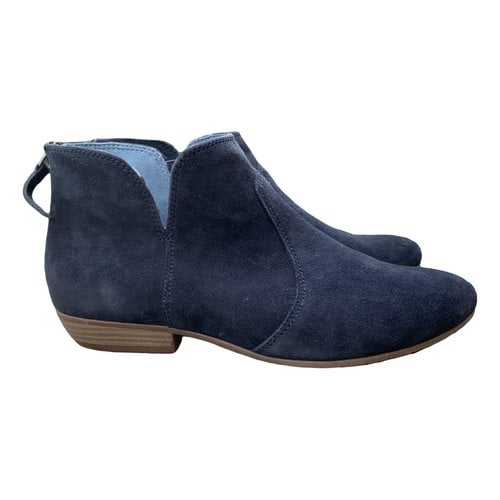 Pre-owned Tamaris Leather Ankle Boots In Navy