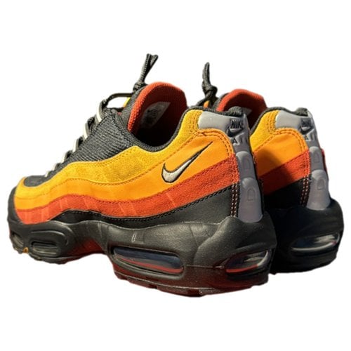 Pre-owned Nike Air Max 95 Cloth Low Trainers In Orange