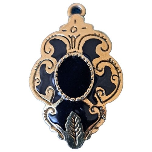 Pre-owned Chantal Thomass Ceramic Pendant In Gold
