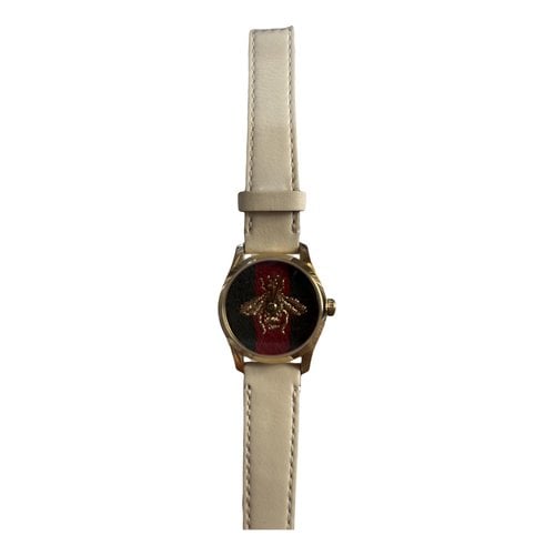 Pre-owned Gucci G-timeless Yellow Gold Watch In White