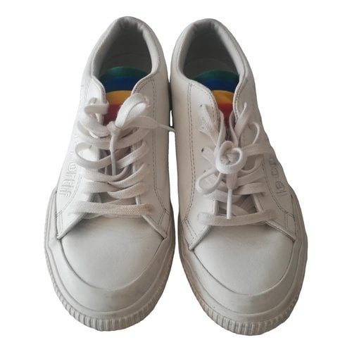 Pre-owned Le Coq Sportif Vegan Leather Trainers In White