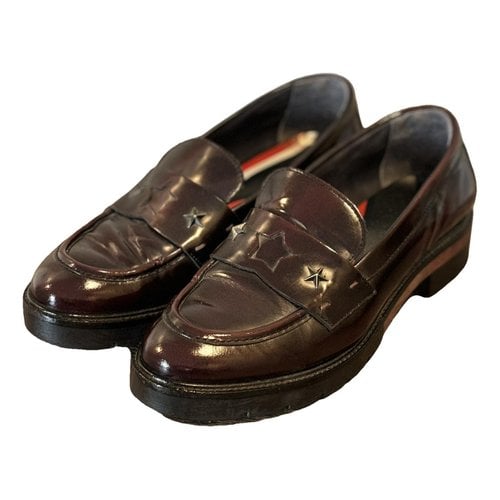 Pre-owned Tommy Hilfiger Leather Flats In Burgundy