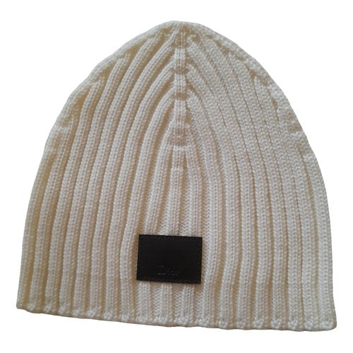 Pre-owned Dior Wool Beanie In White