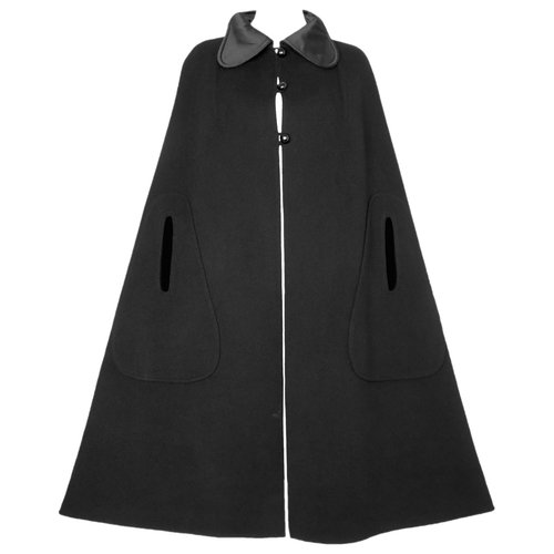 Pre-owned Pierre Cardin Wool Coat In Black