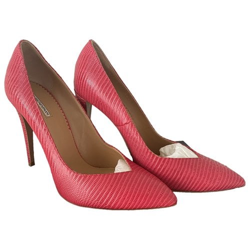 Pre-owned Emporio Armani Leather Heels In Pink