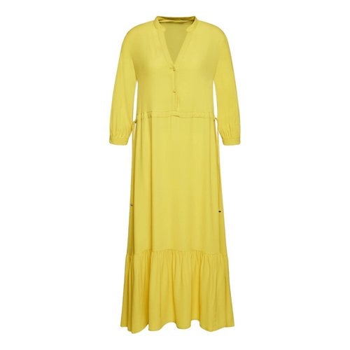 Pre-owned Max Mara Silk Mid-length Dress In Yellow