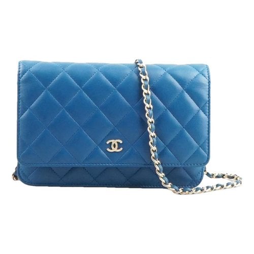 Pre-owned Chanel Trendy Cc Wallet On Chain Leather Crossbody Bag In Blue