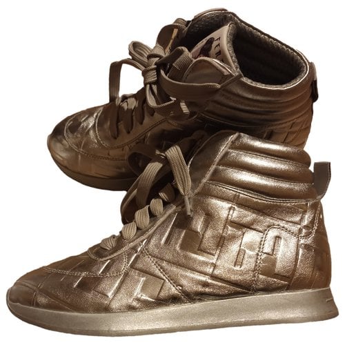 Pre-owned Fendi Leather Trainers In Silver