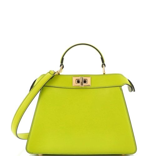 Pre-owned Fendi Leather Handbag In Green