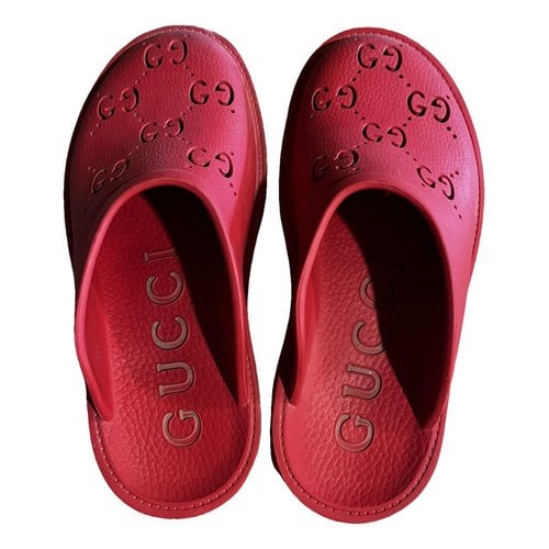 Pre-owned Gucci Mules In Red