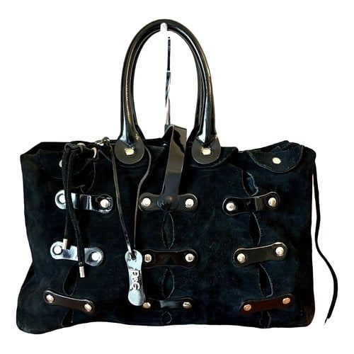 Pre-owned D&g Handbag In Black