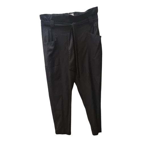 Pre-owned Iro Wool Carot Pants In Black