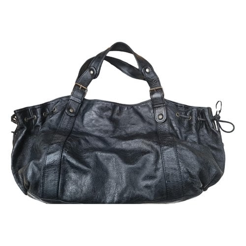 Pre-owned Gerard Darel 24h Leather Handbag In Black