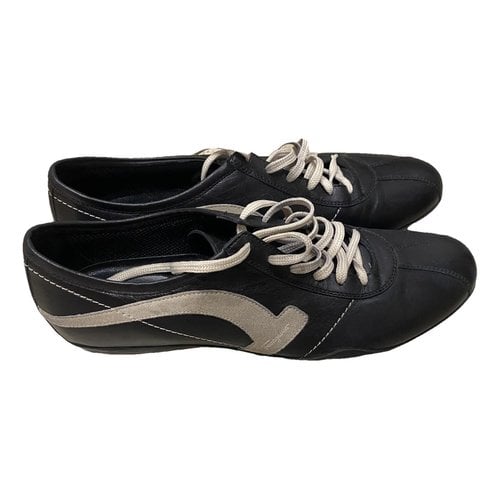Pre-owned Ferragamo Leather Trainers In Black
