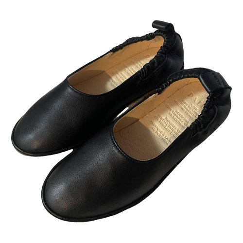 Pre-owned Pairs In Paris Leather Ballet Flats In Black