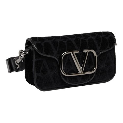 Pre-owned Valentino Garavani Bag In Black