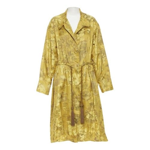 Pre-owned Oscar De La Renta Silk Coat In Yellow